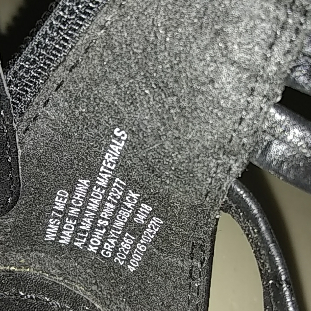 Sandles - Picture 2 of 2